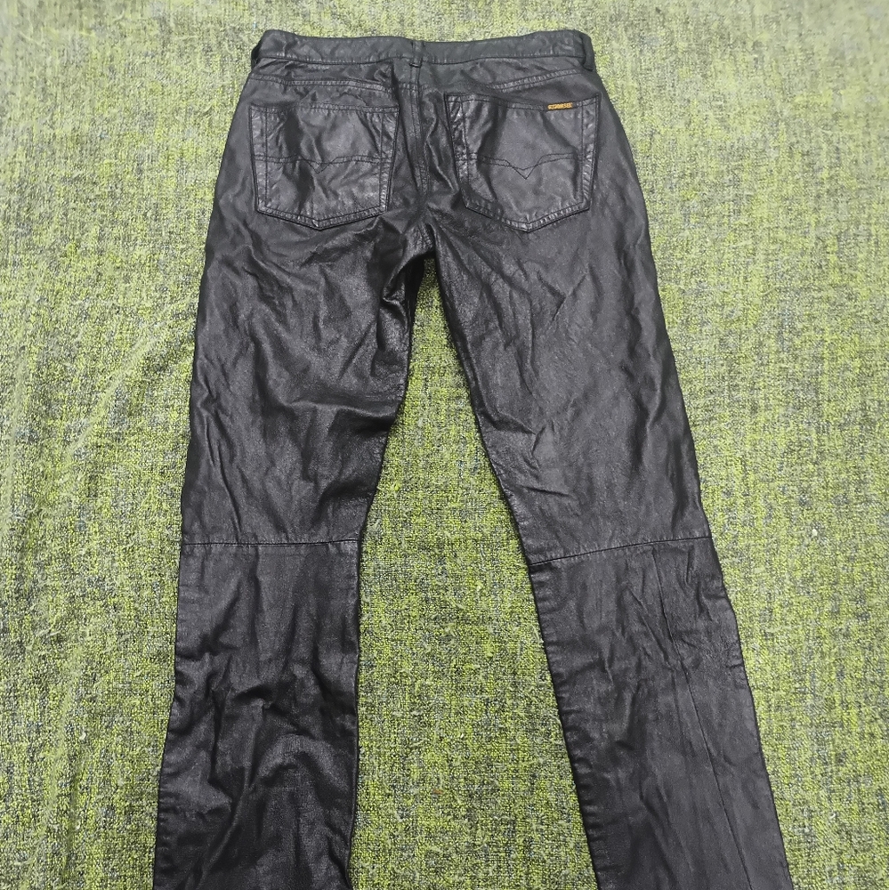 100% Leather pants